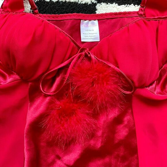 Red Satin Bustier Slip & Feather Thong Set M - Picture 3 of 8